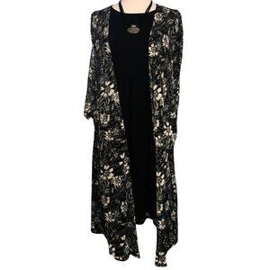 LuLaRoe Sarah Duster – Midnight Bloom